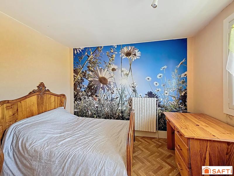 Maison - 136 m² - 7 pièces