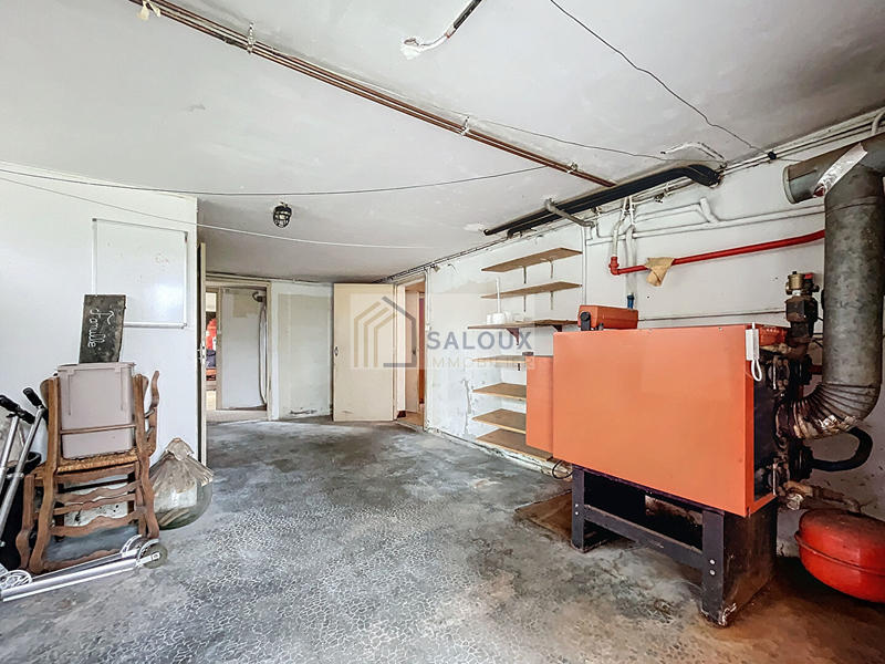 Maison - 267 m² - 8 pièces