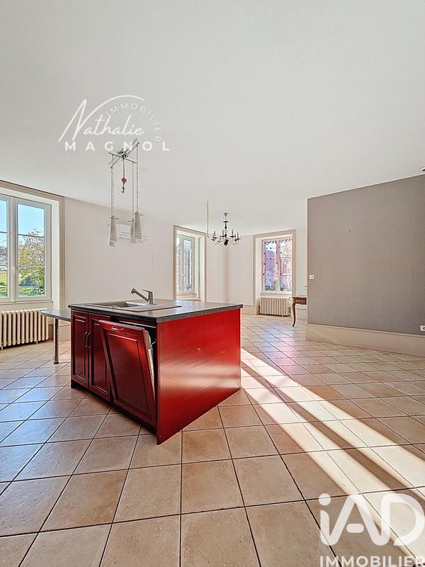 Maison - 197 m² - 8 pièces