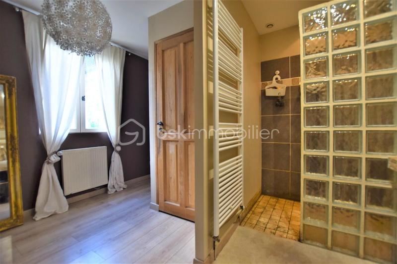 Maison en pierre - 164 m² - 7 pièces