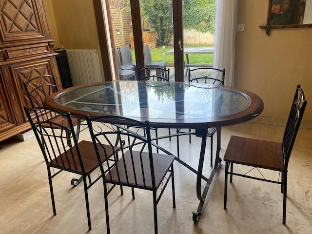 Table en fer forgé et plateau verre
