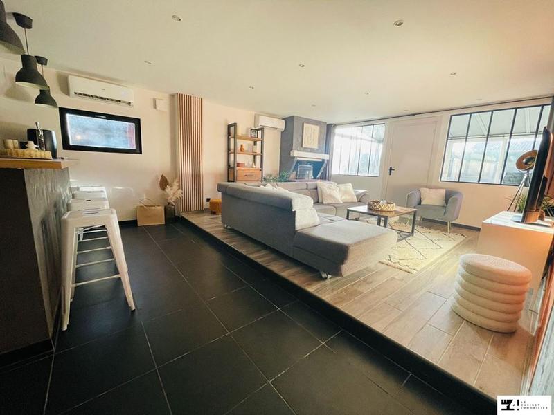 Maison traditionnelle - 176 m² - 4 pièces