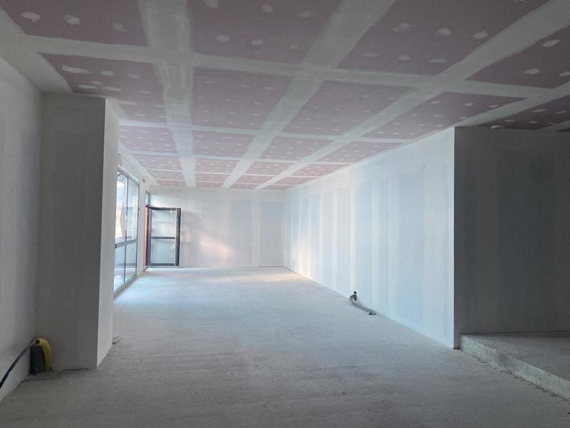 Local commercial - 112 m²