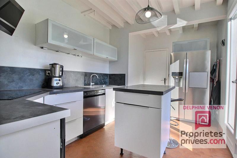 Propriété - 185 m² - 6 pièces