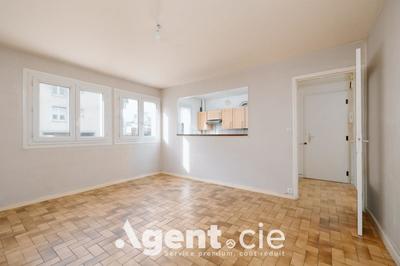 Appartement - 69 m² - 4 pièces
