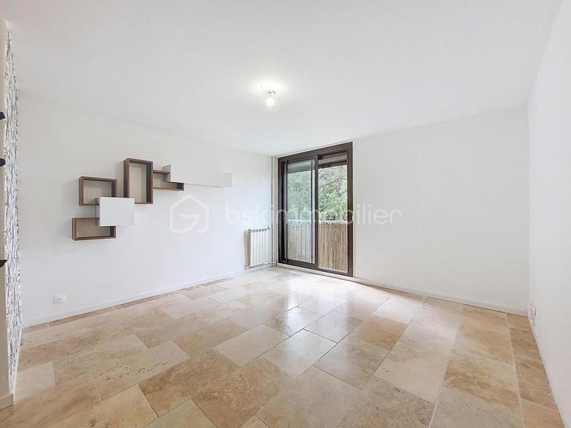 Appartement - 76 m² - 3 pièces