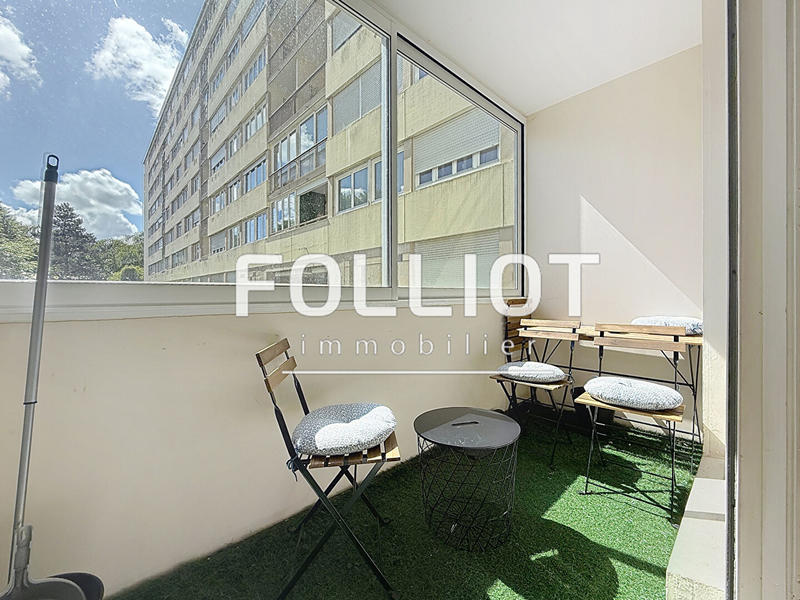 Appartement - 70 m² - 5 pièces