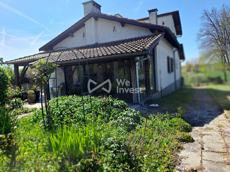 Maison traditionnelle - 145 m² - 6 pièces