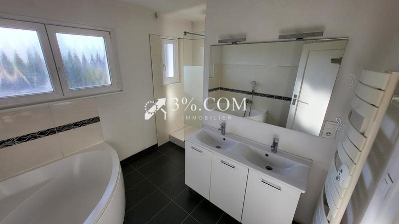 Maison - 129 m² - 7 pièces