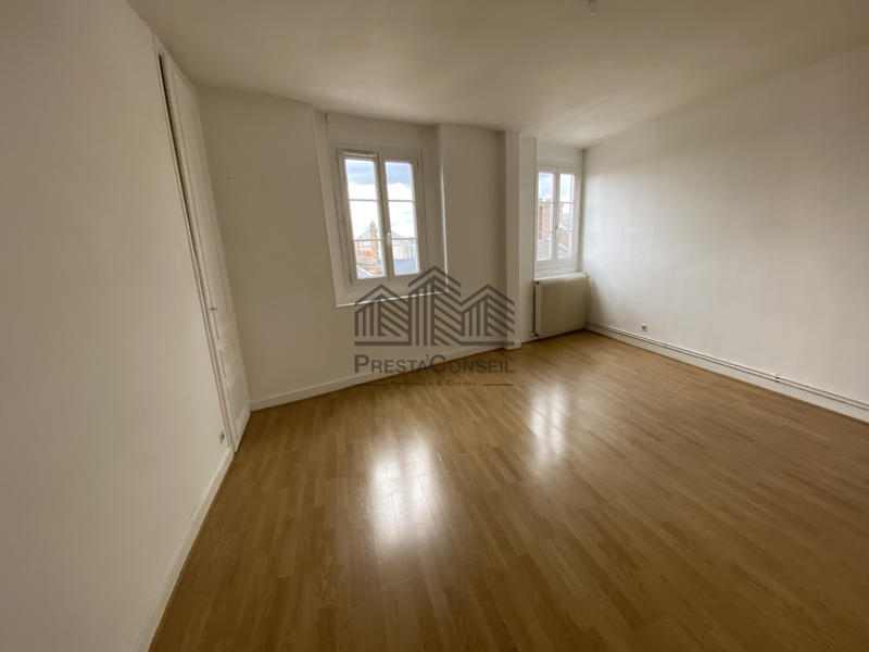 Appartement - 90 m² - 3 pièces