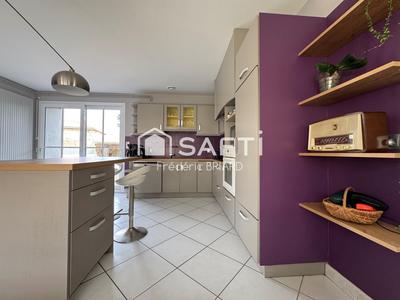 Maison - 149 m² - 8 pièces