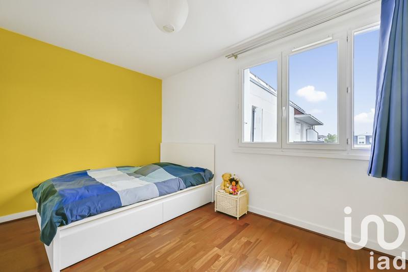 Appartement - 92 m² - 4 pièces