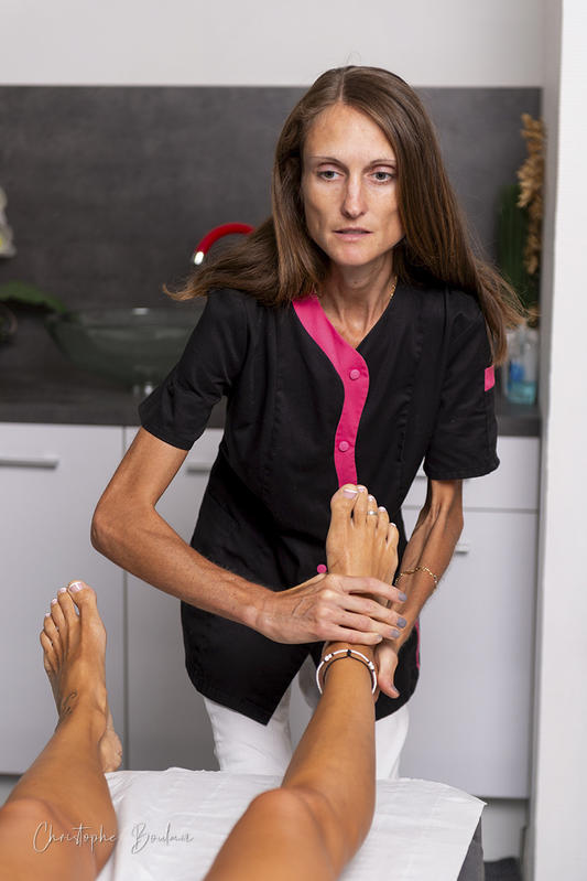 Camille Lelièvre – Ostéopathe D.O. spécialisée en digestion et troubles alimentaires