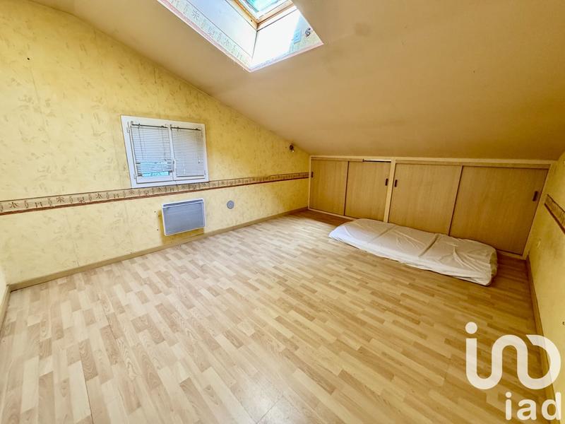 Maison - 234 m² - 5 pièces