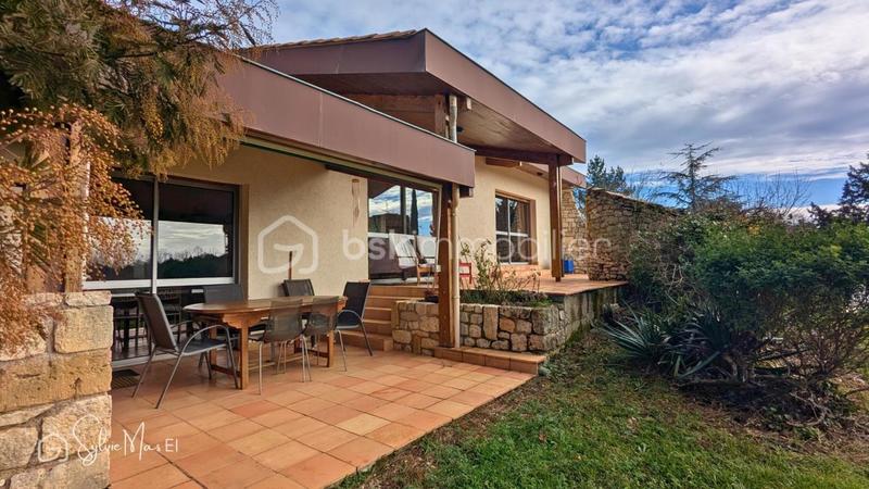 Maison d'architecte - 220 m² - 7 pièces