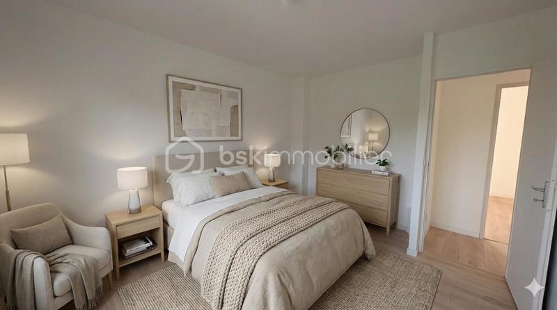 Maison - 143 m² - 8 pièces