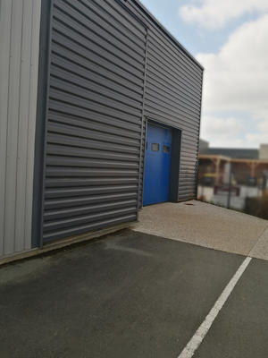 Local d'activités - 720 m²