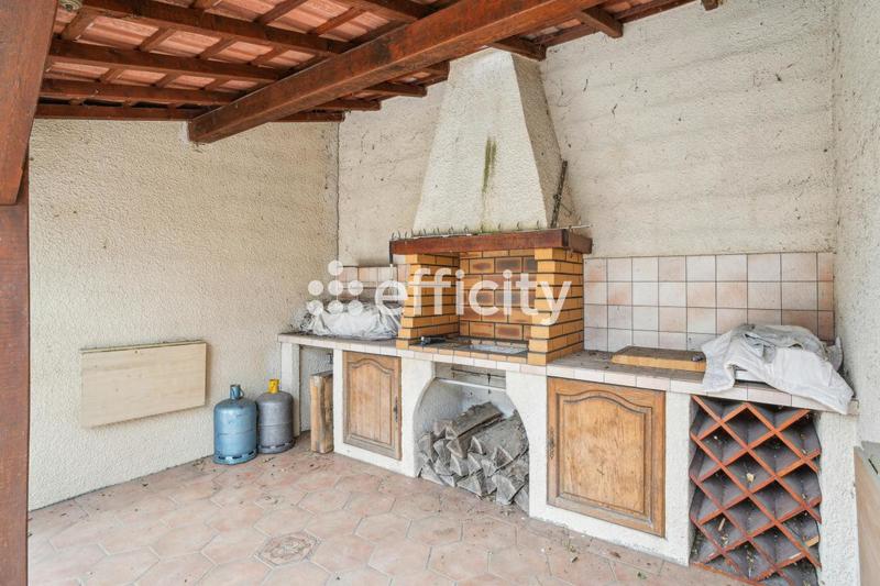 Maison - 131 m² - 6 pièces