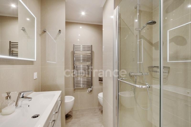 Appartement - 80 m² - 3 pièces