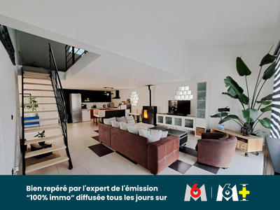 Maison - 182 m² - 6 pièces