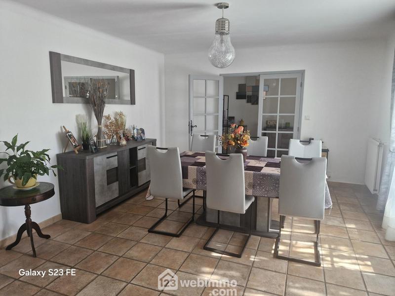 Maison - 105 m² - 5 pièces