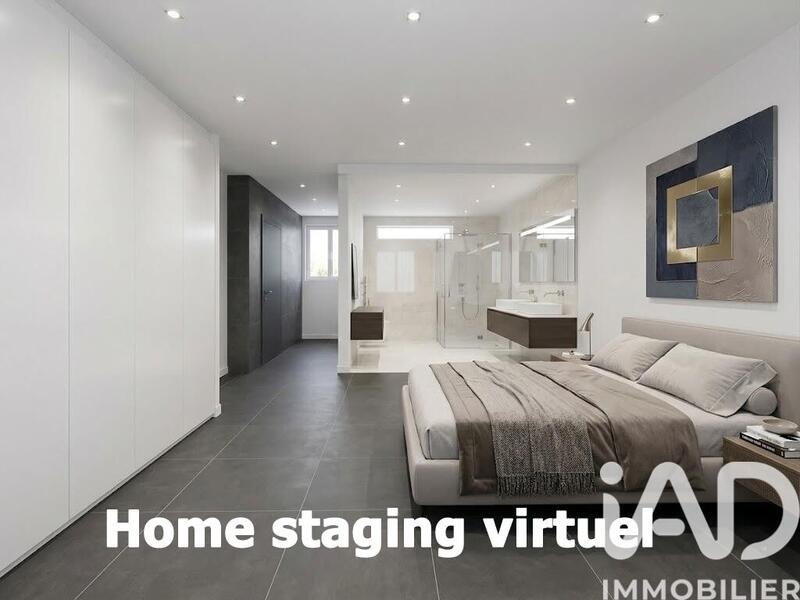 Maison - 319 m² - 9 pièces