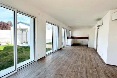 Maison - 115 m² - 4 pièces