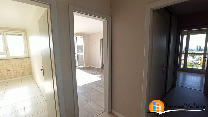 Appartement - 83 m² - 5 pièces