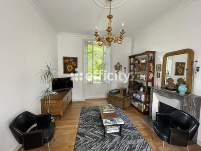 Maison - 169 m² - 7 pièces