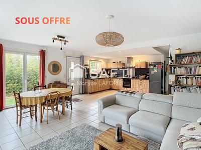 Villa - 100 m² - 4 pièces