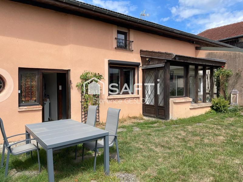 Maison - 138 m² - 8 pièces