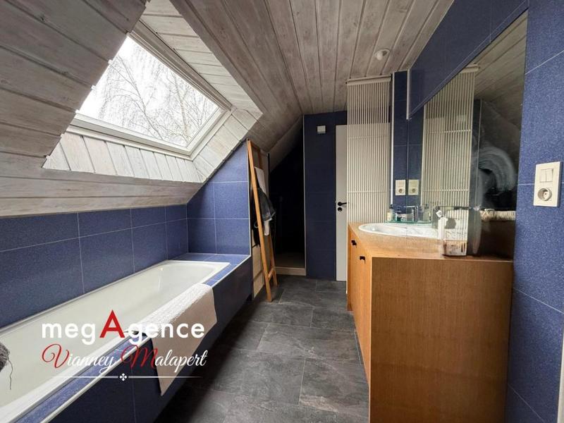 Maison d'architecte - 247 m² - 8 pièces