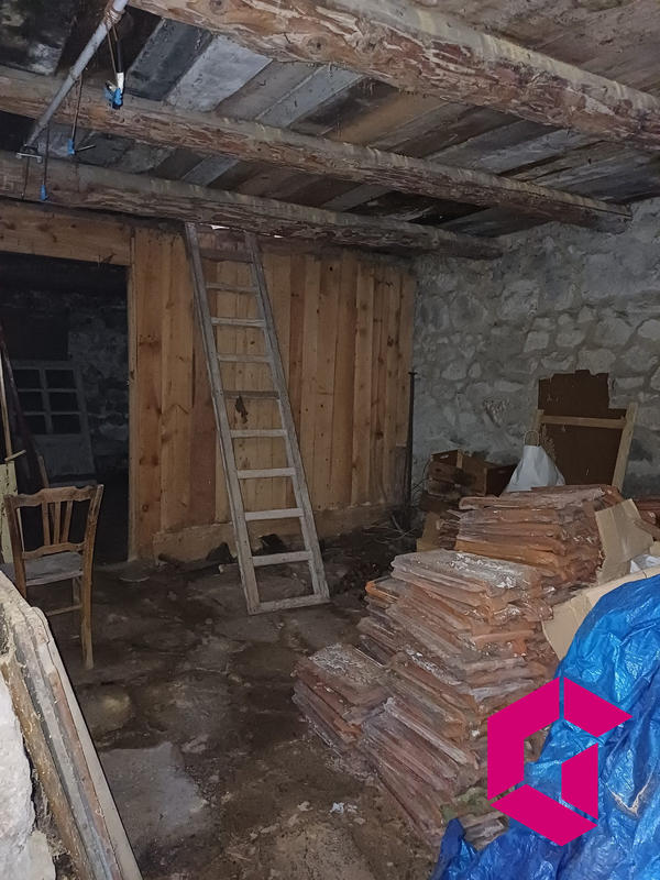 Maison ancienne - 70 m² - 2 pièces