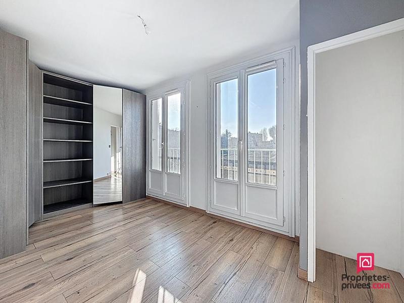 Appartement - 70 m² - 4 pièces