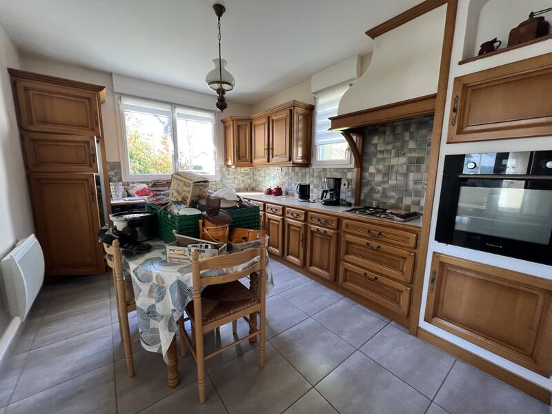 Maison - 138 m² - 6 pièces