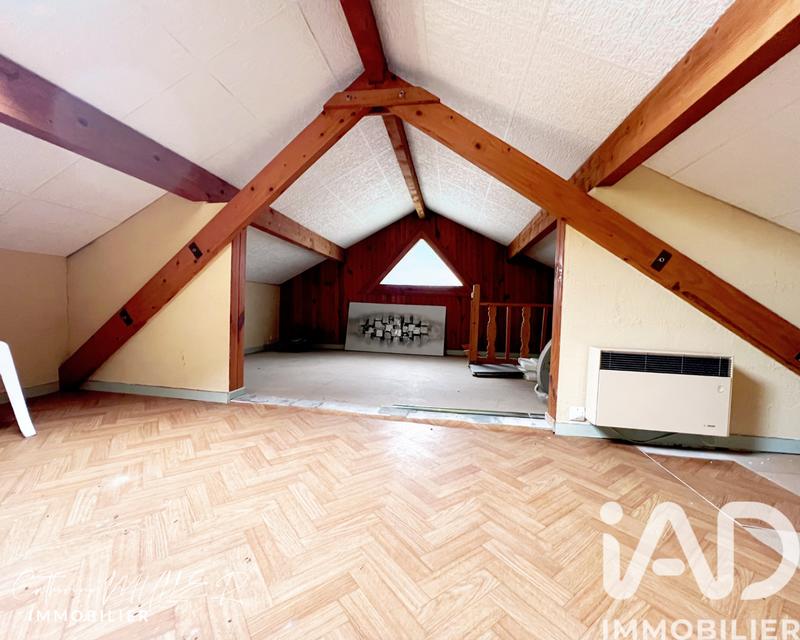 Maison - 80 m² - 5 pièces