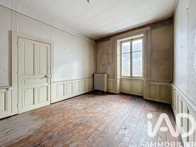 Appartement - 139 m² - 8 pièces