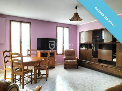 Maison en pierre - 212 m² - 7 pièces