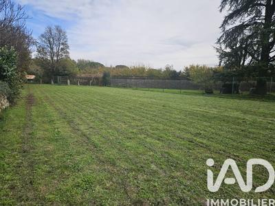 Terrain - 702 m²