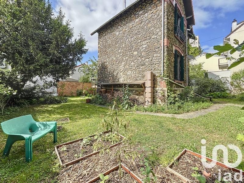 Maison - 185 m² - 7 pièces