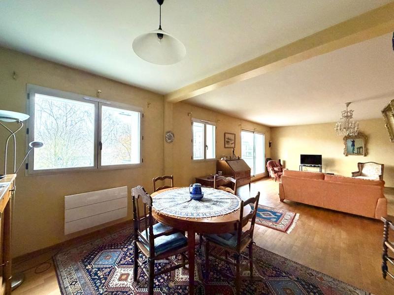 Appartement - 135 m² - 4 pièces