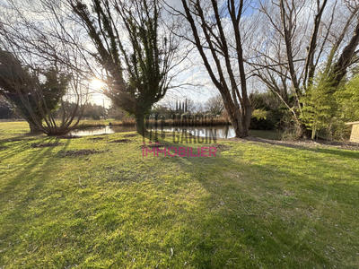 Maison traditionnelle - 260 m² - 7 pièces