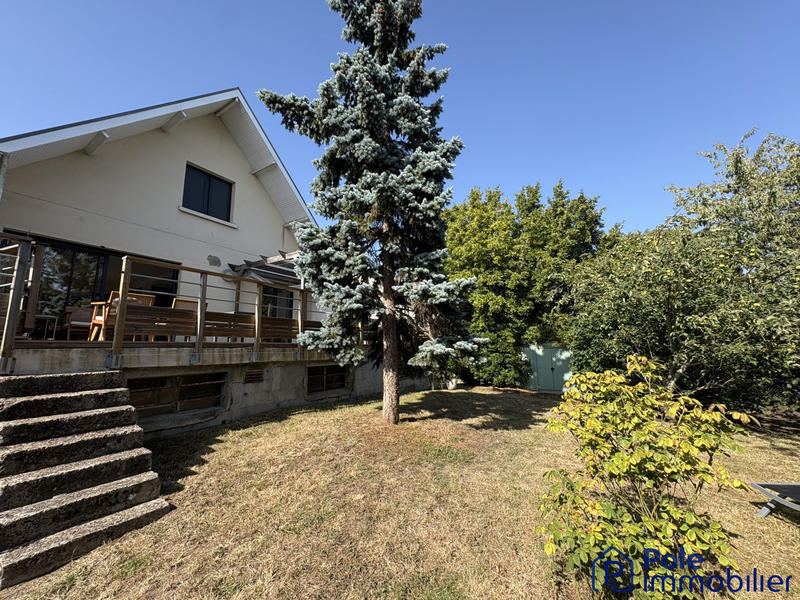 Maison - 112 m² - 6 pièces