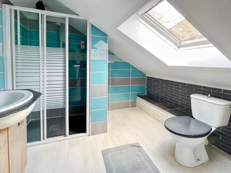 Maison - 157 m² - 5 pièces