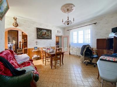 Maison de village - 200 m² - 6 pièces