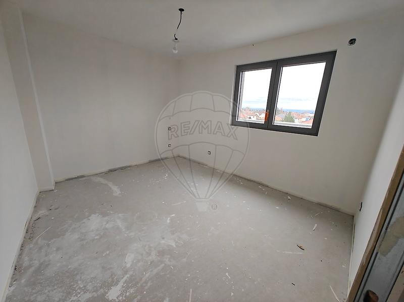 Appartement - 101 m² - 4 pièces