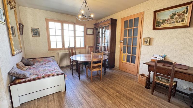 Maison - 162 m² - 7 pièces