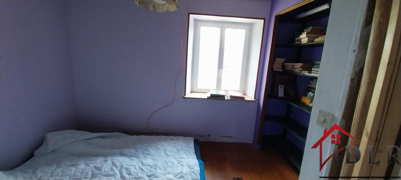 Maison - 230 m² - 7 pièces