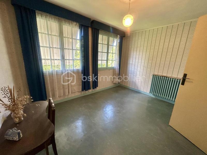 Propriété - 236 m² - 10 pièces
