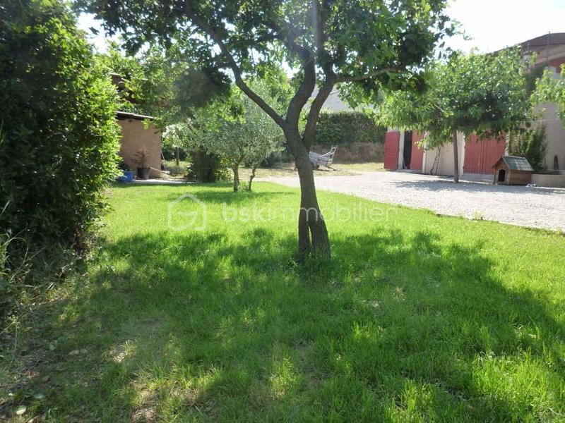 Maison traditionnelle - 165 m² - 6 pièces